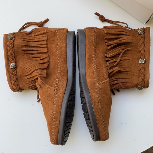 AUTH NIB MINNETONKA Hi-Top Back Zip Boot Brown - Picture 5 of 10